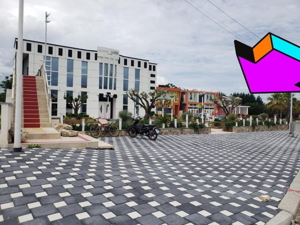 Esto'S Apartament Near Tirana Airport 1 - Self Checkin -Netflix - Free Parking Valjiosi Εξωτερικό φωτογραφία
